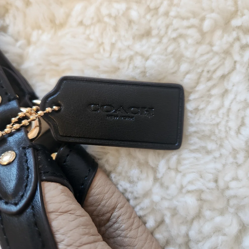 Coach Kristy Shoulder Bag In Colorblock Chalk, Black, and Taupe C6828 NWOT - Picture 8 of 12